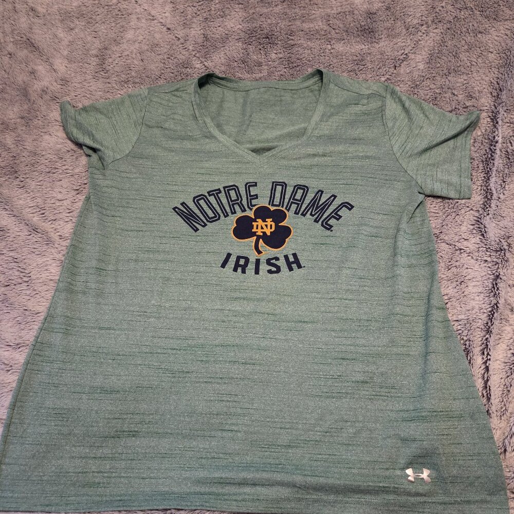 Womens notre dame underarmour athletic shirt green with logo size Large